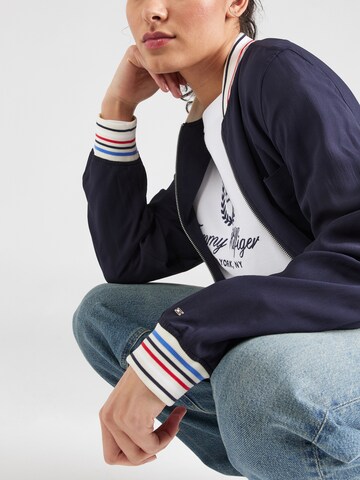 TOMMY HILFIGER Overgangsjakke i blå