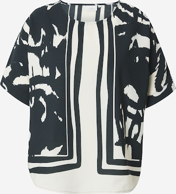 ONLY Carmakoma - Blusa en negro: frente