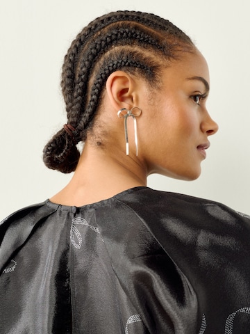 Next Bluse in Schwarz