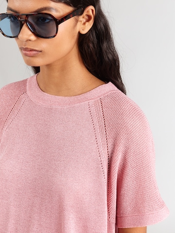 Pull-over 'DARLENE' NÜMPH en rose