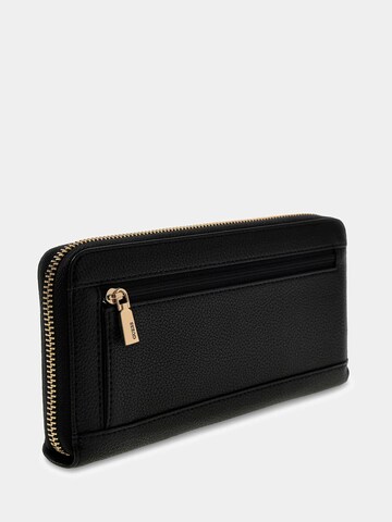 GUESS Wallet 'Yesba' in Black