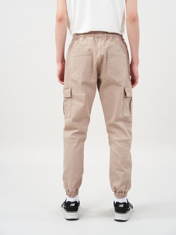 Cørbo Hiro Tapered Cargobroek 'Ronin' in Beige