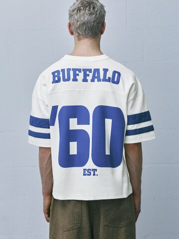 Pull&BearMajica 'NFL BILLS' - bijela boja: prednji dio