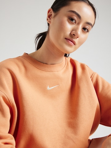 Nike Sportswear Sweatshirt 'Phoenix' in Bruin