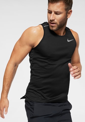 NIKE Regular fit Functioneel shirt 'Miler' in Zwart