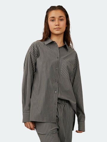 Sofie Schnoor Bluse 'Nelly' i grå: forside