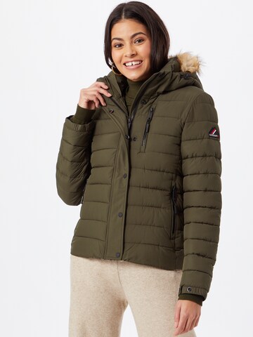 Superdry - Chaqueta de invierno en verde: frente