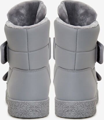 CESARE GASPARI Snowboots in Grau