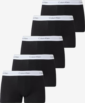 Boxeri de la Calvin Klein Underwear pe negru: față