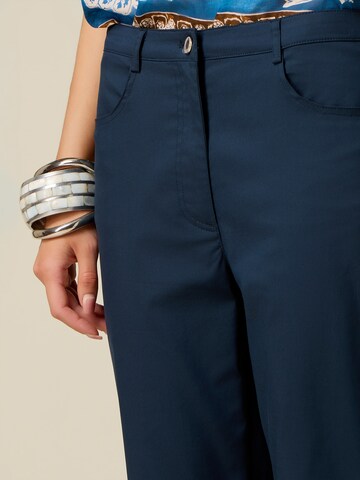 Effilé Pantalon oltre en bleu