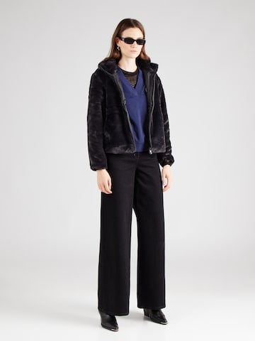 JDY Jacke in Schwarz