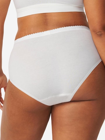 SLOGGI Slip 'Chic' in White