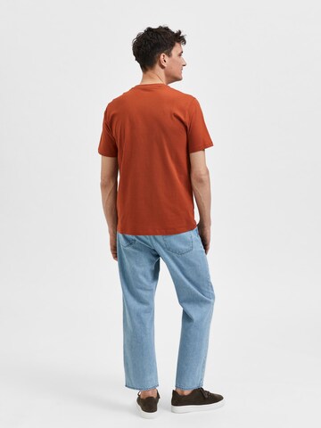 T-Shirt 'Lyon' SELECTED HOMME en marron
