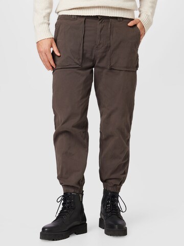 Redefined Rebel Tapered Hose 'Nova' in Grau: predná strana