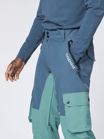 CHIEMSEE Regular Skihose ' mit Cargotaschen ' in Blau