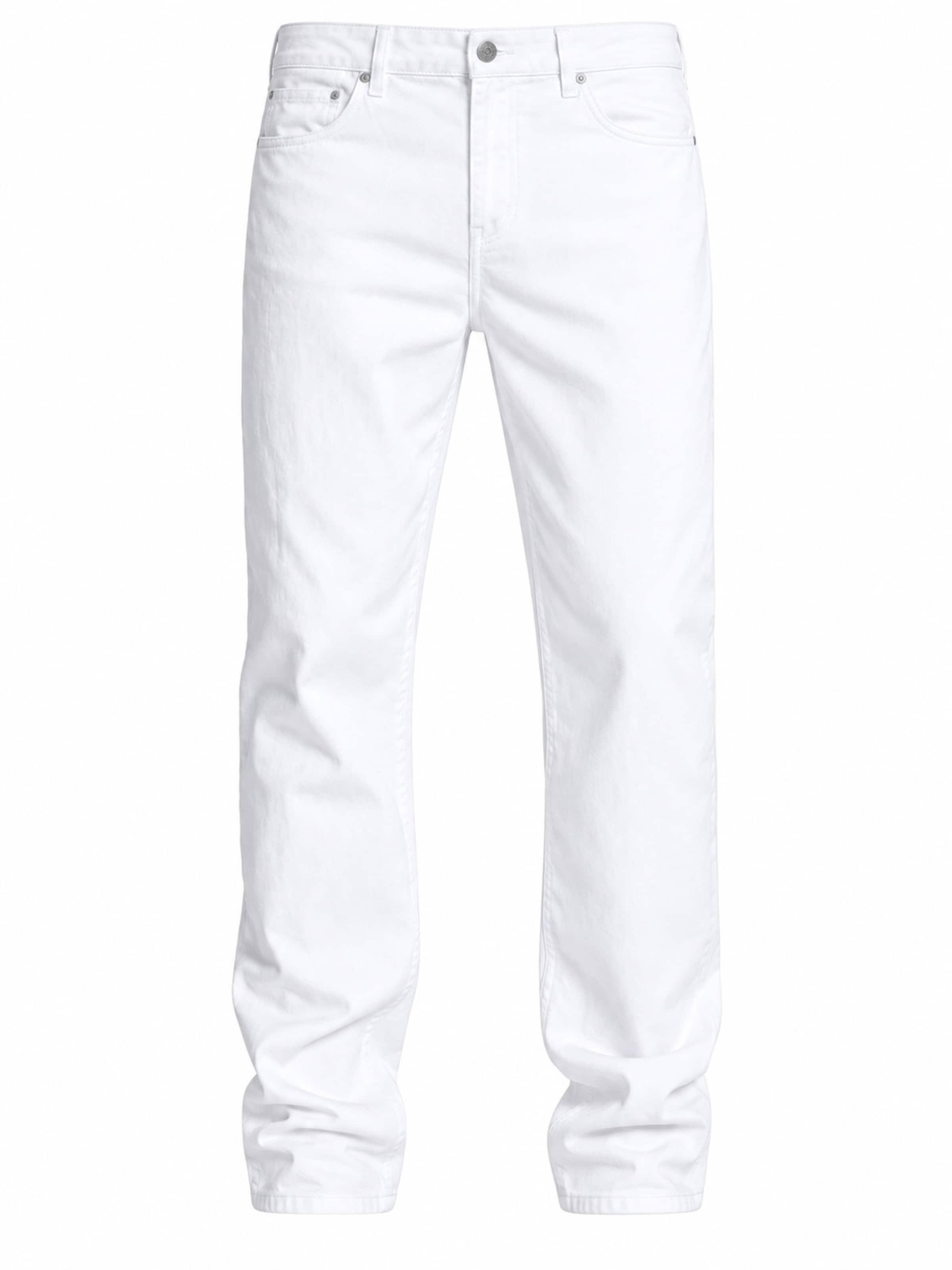 Gianni Kavanagh Jeans in 29-30 in White, Item view
