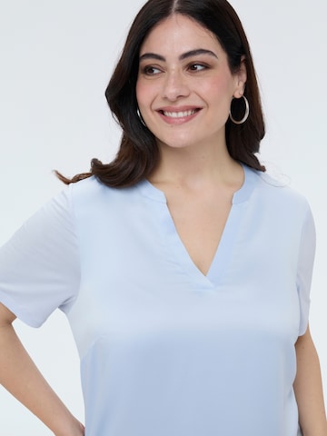 Fiorella Rubino Blouse in Blauw