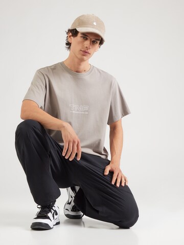 T-Shirt 'Zumu 2.0' THE NORTH FACE en gris