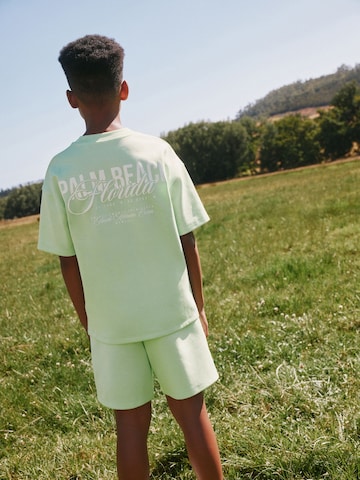 Next Sada – zelená