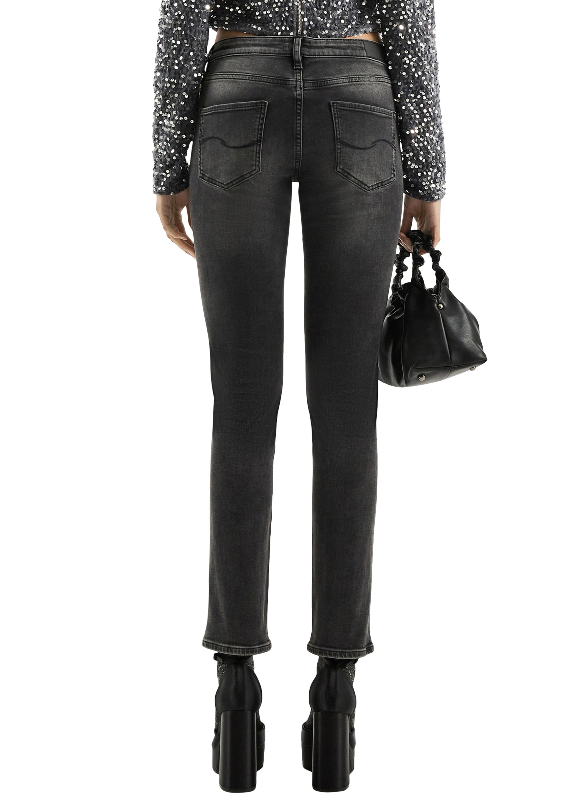 Coupe slim Jean 'Catie' QS en gris