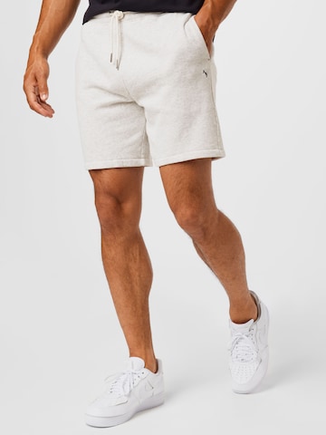 Abercrombie & Fitch Shorts in Beige: front