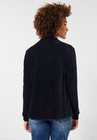 STREET ONE Sweatshirt in Blau