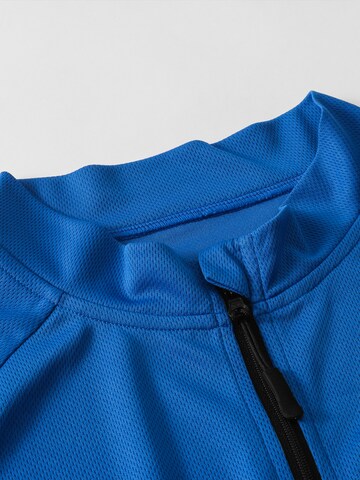 MEETWEE Performance Shirt in Blue