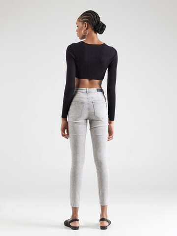 Skinny Jean 'SOPHIA' VERO MODA en gris