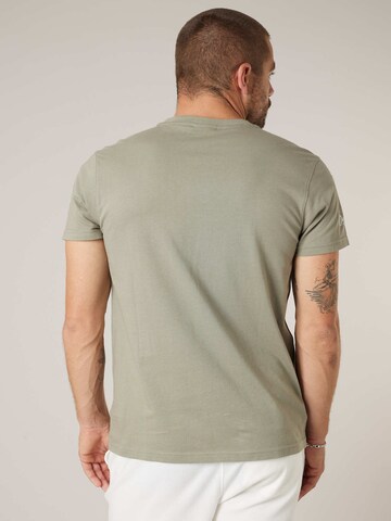 T-Shirt 'Vegas' Deeluxe en vert