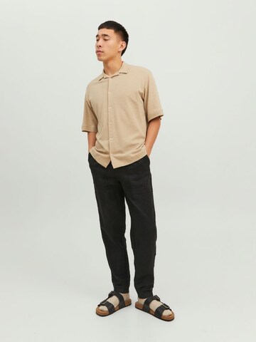 JACK & JONES Comfort fit Button Up Shirt in Beige