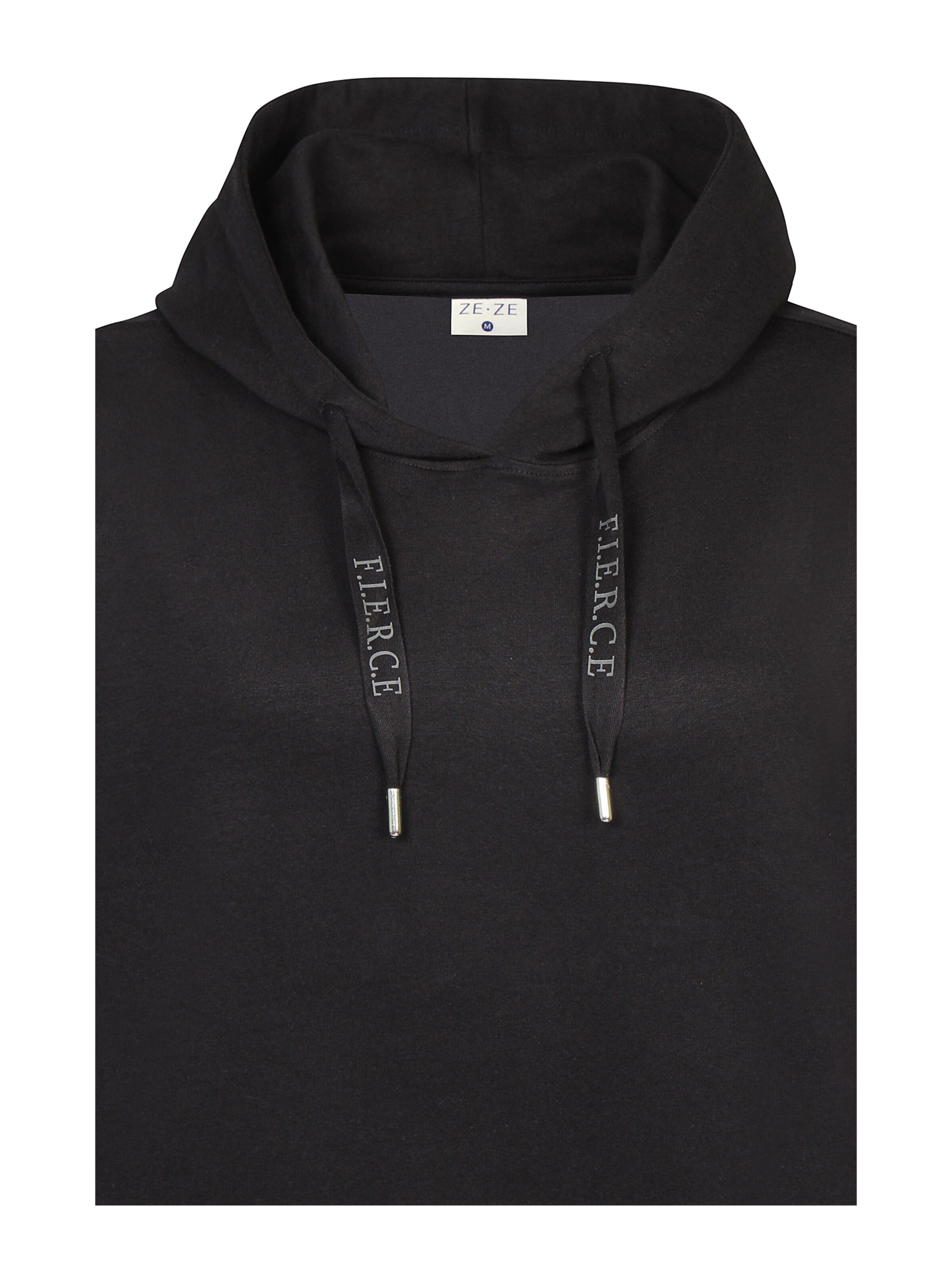 Robe 'Gila 190' ze-ze en noir