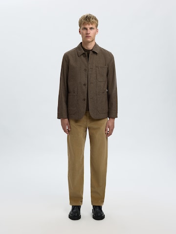 SELECTED Regular Fit Jakke 'SLHLANDON' i brun