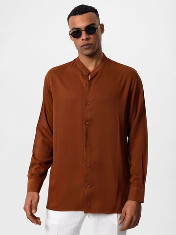 Coupe regular Chemise Antioch en marron