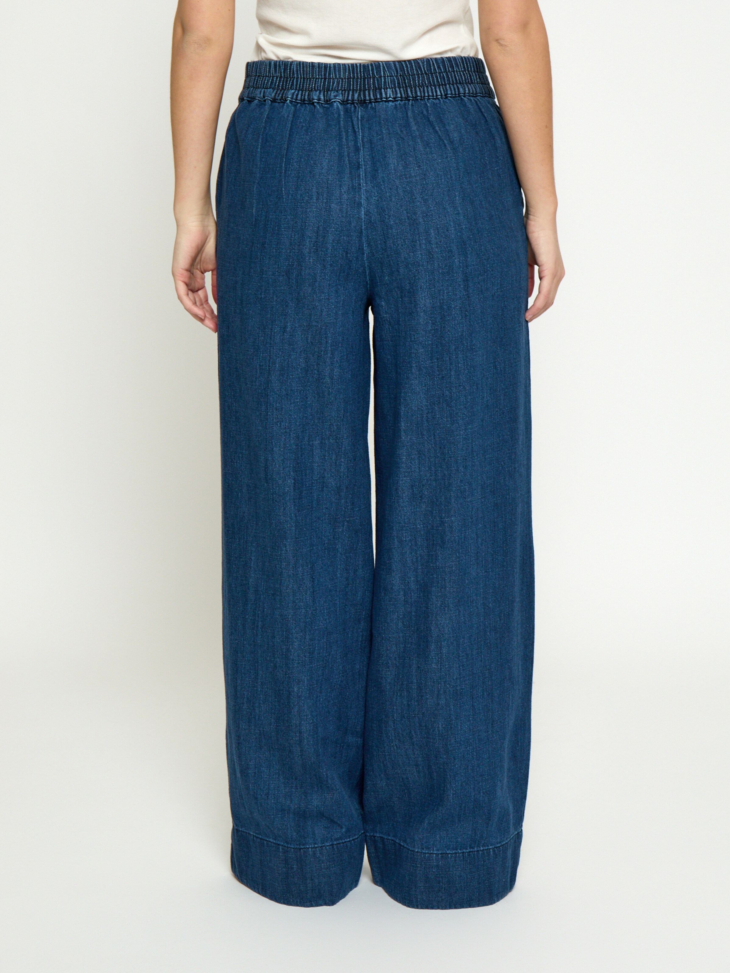 Peppercorn Regular Hose 'Madison' in Blau