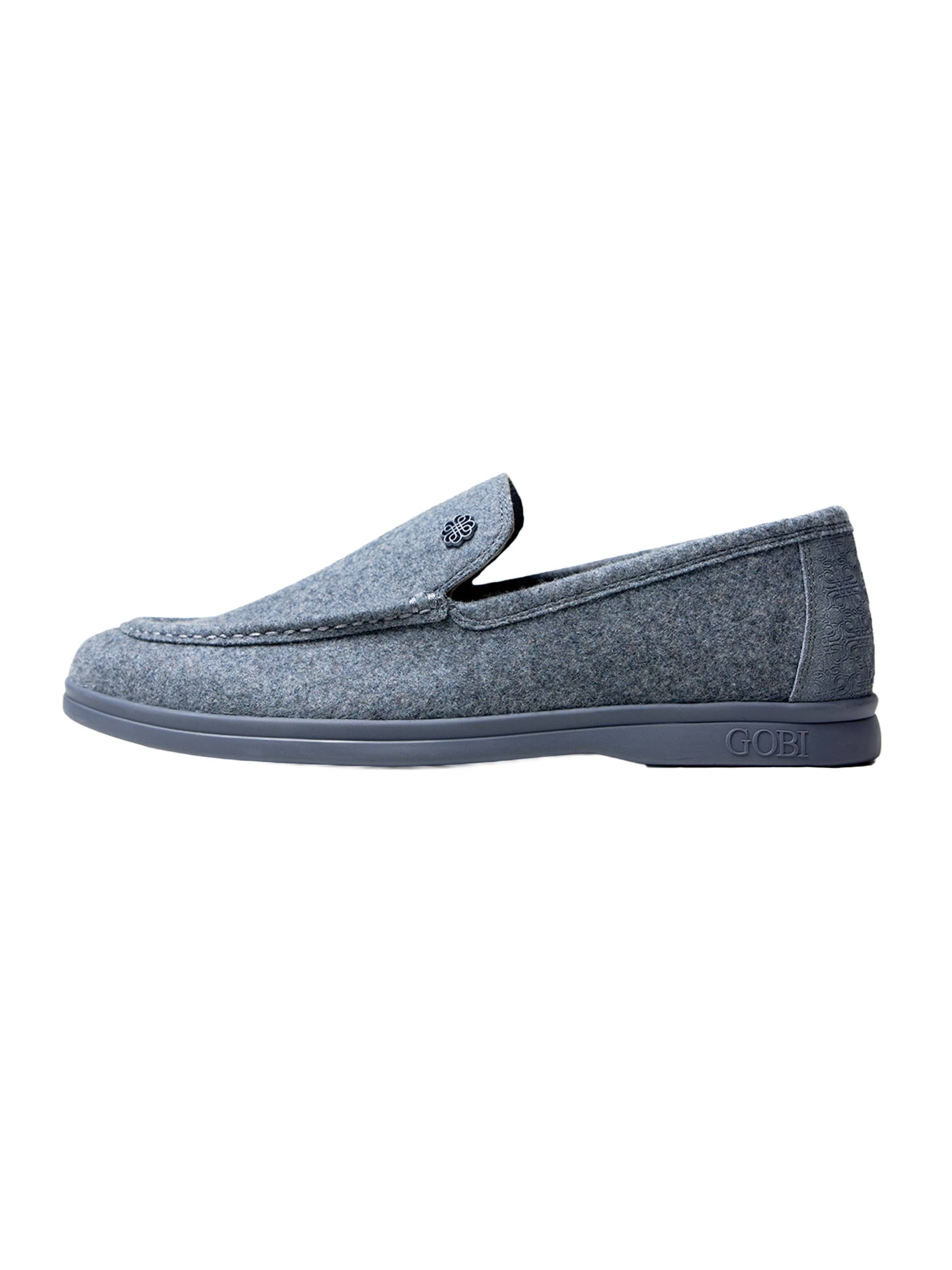 Slipper 'Men's Cashmere Loafers' di GOBI Cashmere in grigio: frontale