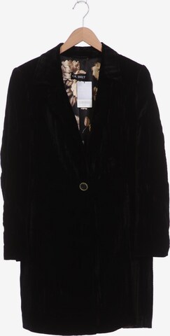 GIL BRET Jacket & Coat in M in Black: front