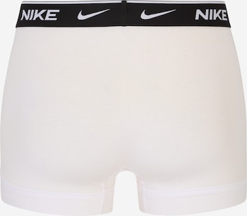 Pantaloncini intimi sportivi 'Everyday' di NIKE in bianco