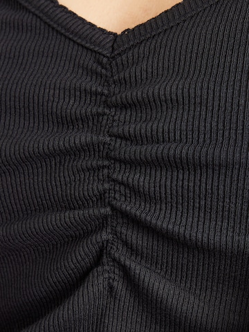 ONLY Футболка 'ONLBETTY' в Черный