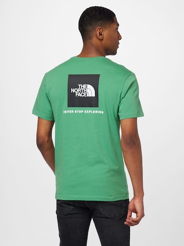 THE NORTH FACE Rovný strih Funkčné tričko 'Redbox' - Zelená