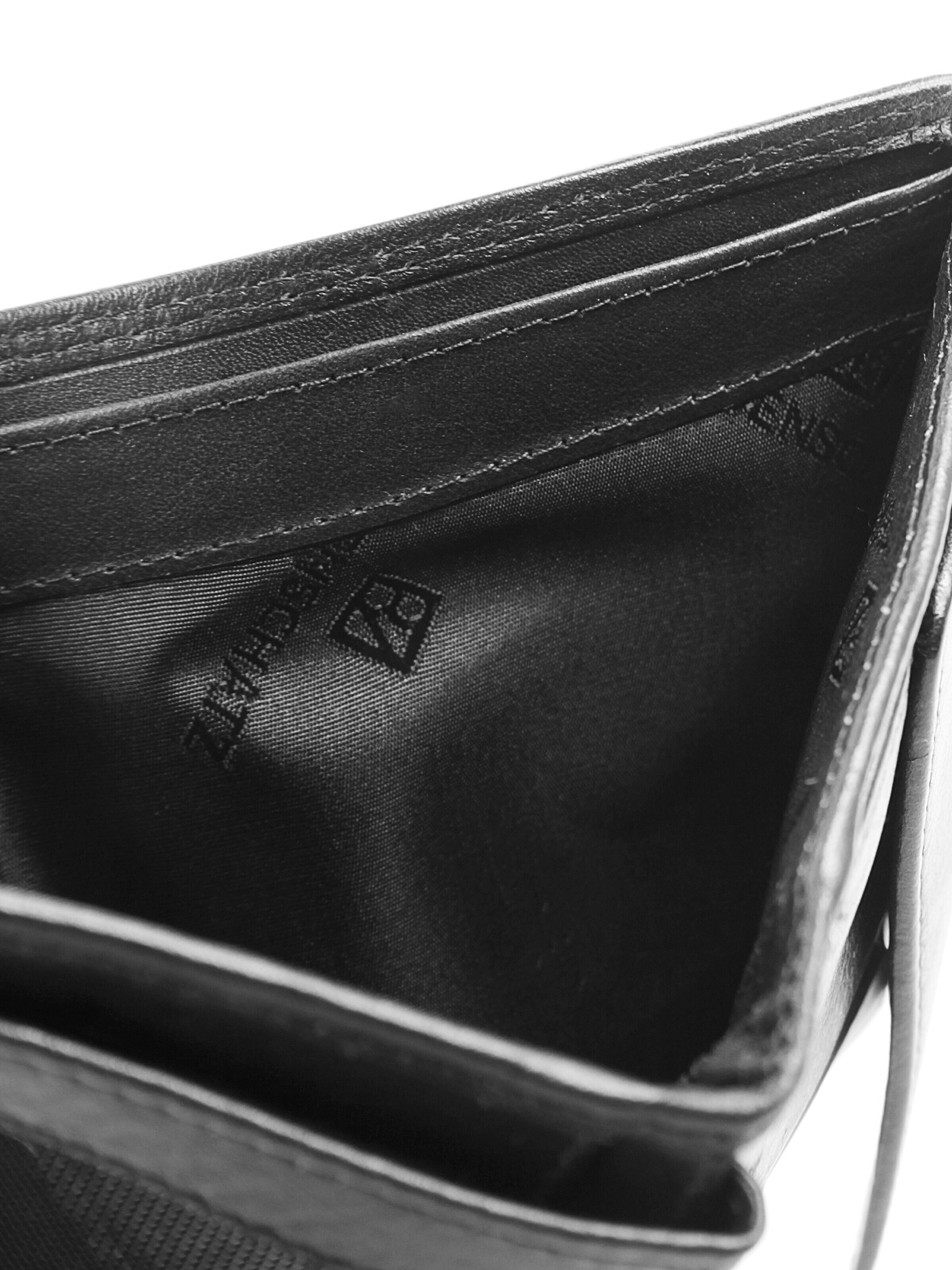 BODENSCHATZ Wallet in Black