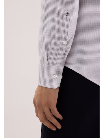 Coupe slim Chemise business 'Schwarze Rose' SEIDENSTICKER en beige