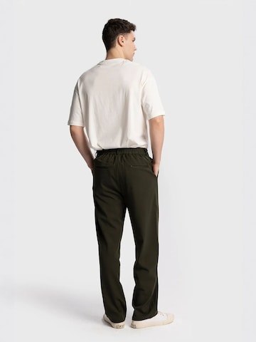 Regular Pantalon à pince Giesto en vert