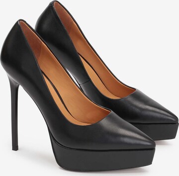 Kazar Pumps in Schwarz