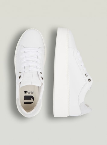 Baskets basses G-STAR en blanc : devant