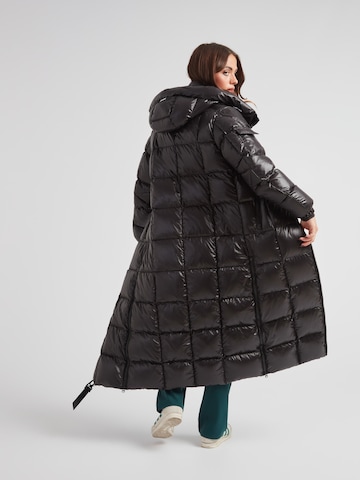Veste outdoor ' EZ Boxed Ultra Lang Puffer Lux ' JACK1T en noir