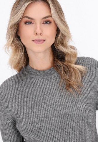 DreiMaster Vintage Sveter - Sivá