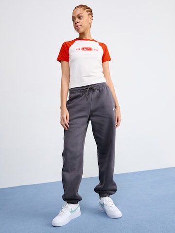 Nike Sportswear Tapered Trousers 'Phoenix' in Grey