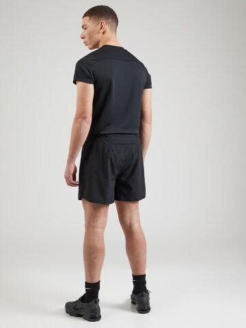 NIKE Regular Urheiluhousut värissä musta