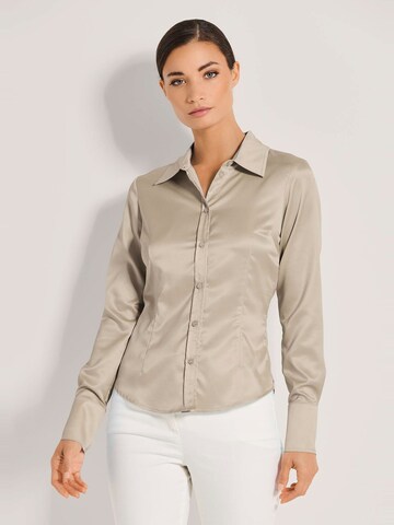 MADELEINE Bluse in Beige: Vorderseite