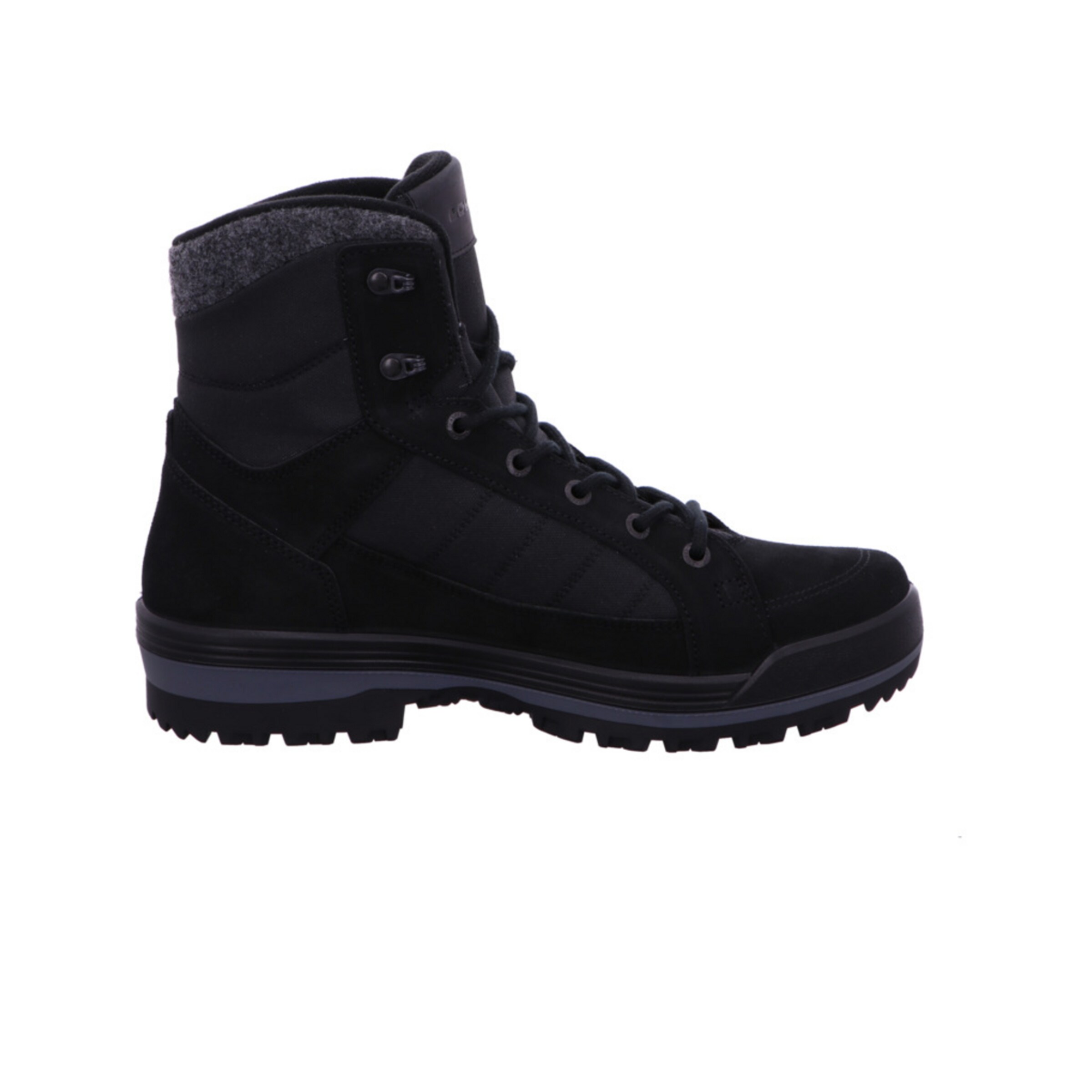 LOWA Boots in Black